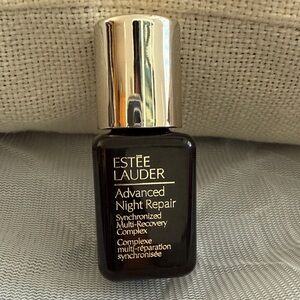 Estee Lauder Advanced Night Repair Serum - 
Travel Size